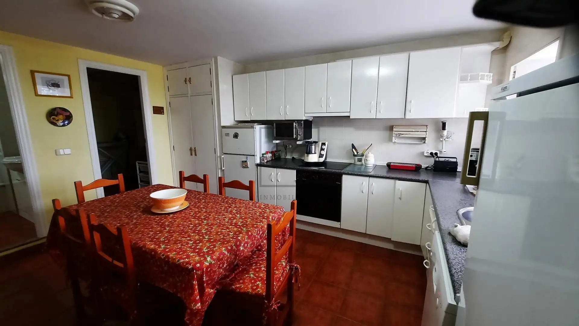 Cuina de Finca rústica en venda en Ferrol amb Calefacció, Jardí privat i Terrassa