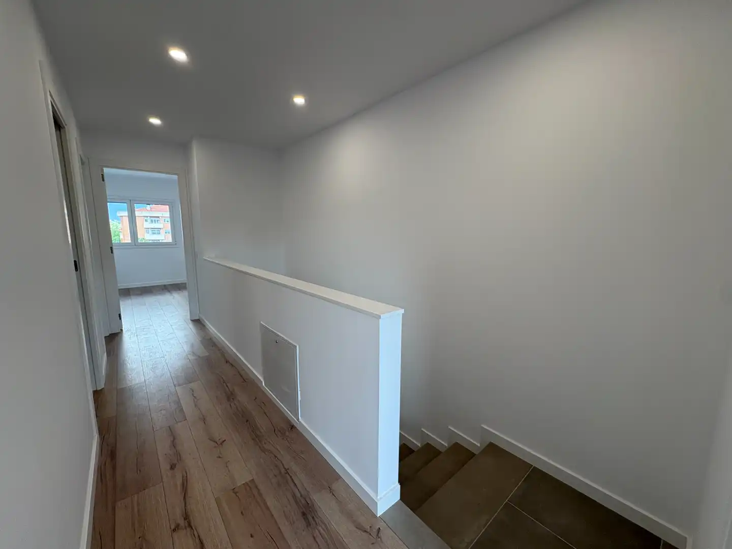 Casa adosada en venta en Torelló con Calefacción, Jardín privado y Parquet