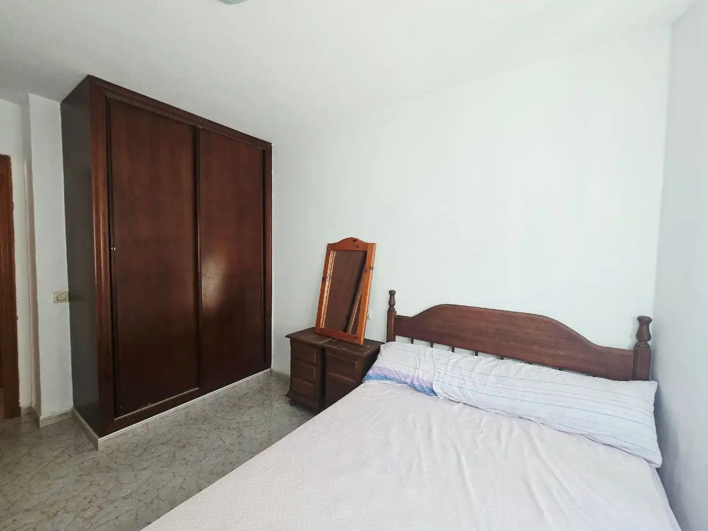 Habitación de Piso en venta en Garrucha con Aire acondicionado, Terraza y Piscina