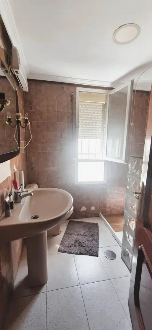 Baño de Piso en venta en Málaga con Terraza, Trastero y Amueblado