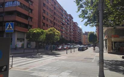 Vista exterior de Pis en venda en Valladolid Capital