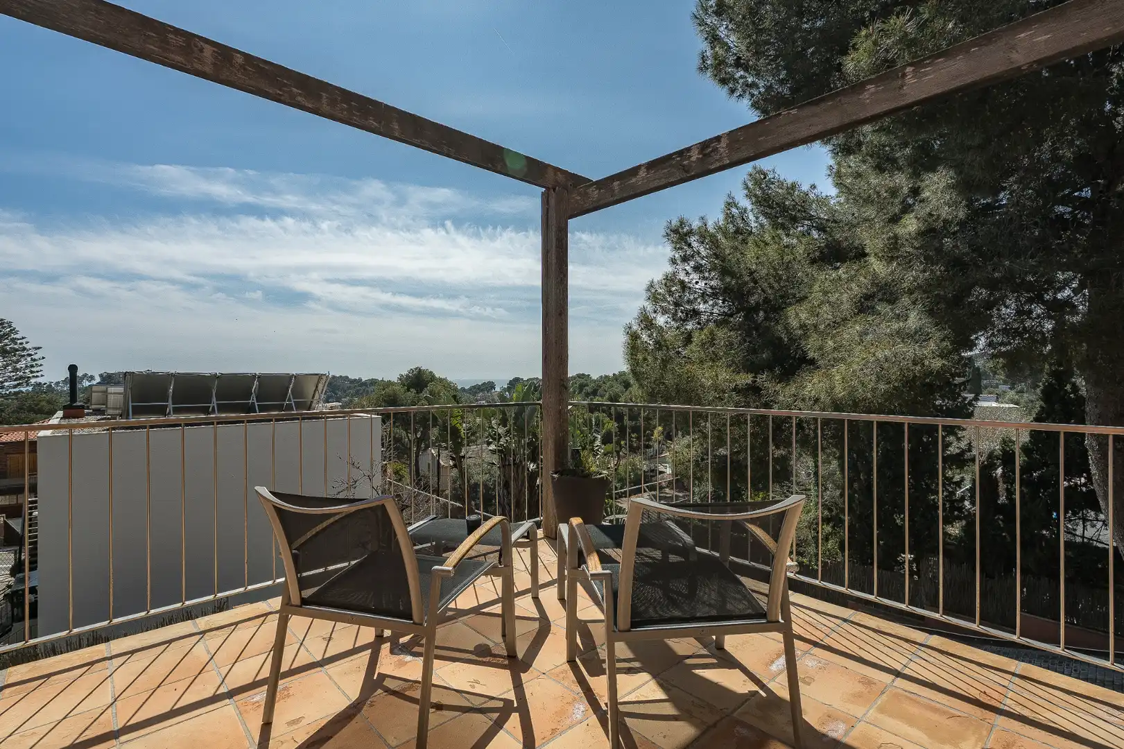 Terrassa de Casa o xalet en venda en Castelldefels amb Aire condicionat, Calefacció i Jardí privat