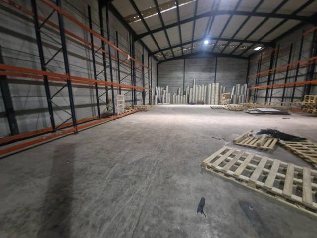 Nave industrial en Alquiler en Calle de la Solana en Larache