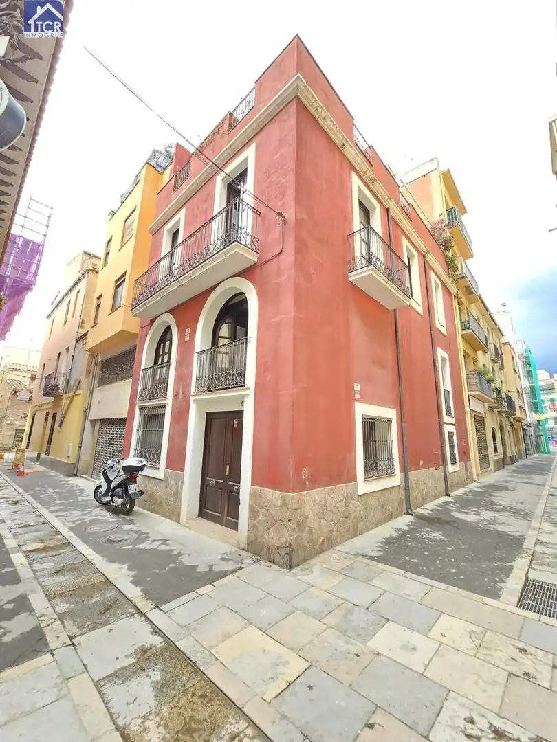 Vista exterior de Casa o xalet en venda en Sant Feliu de Guíxols amb Calefacció, Jardí privat i Terrassa