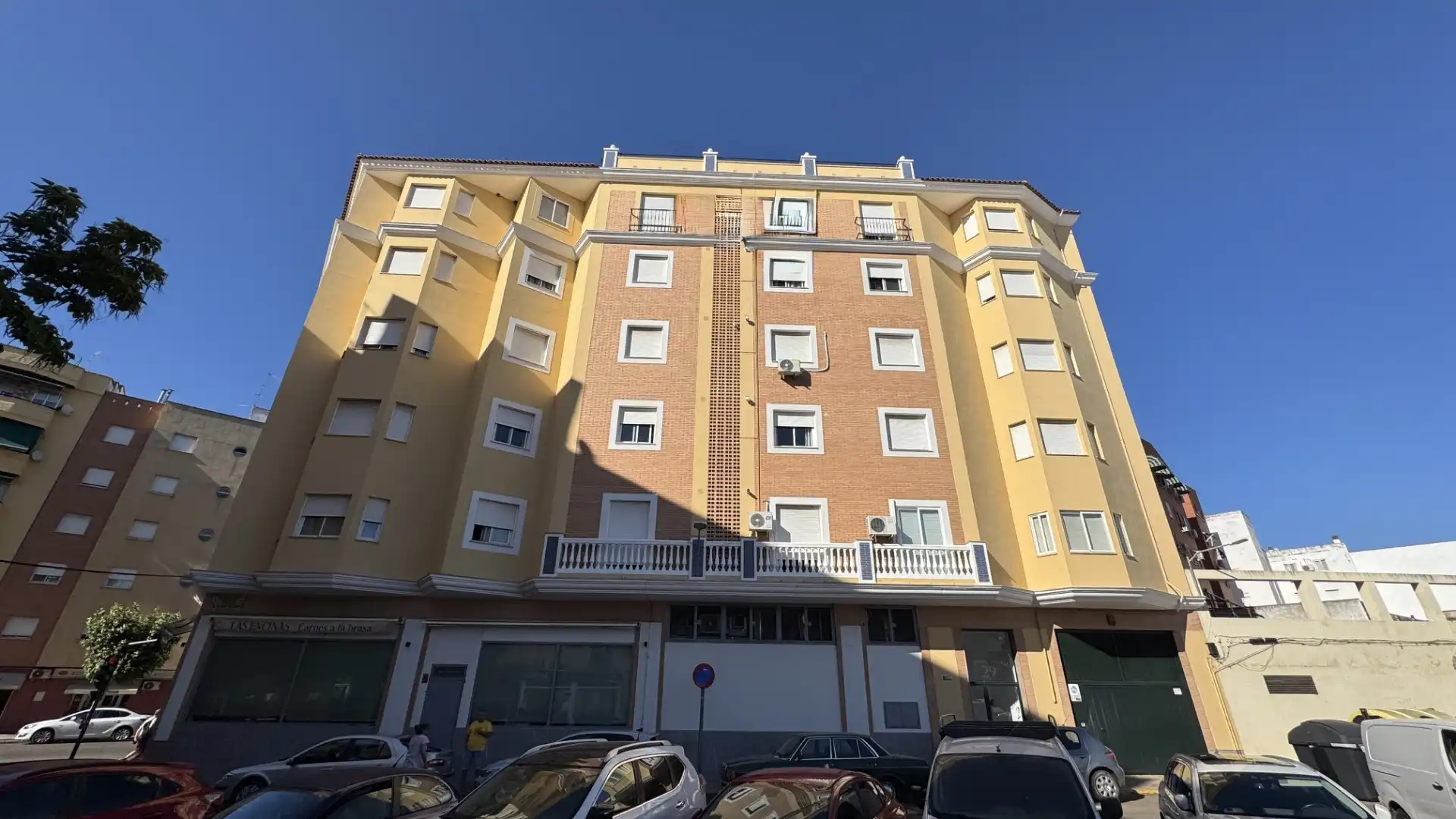 Vista exterior de Pis en venda en Badajoz amb Calefacció i Traster