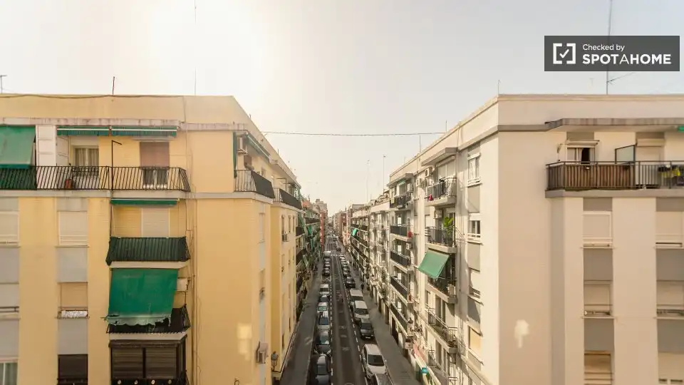 Vista exterior de Pis de lloguer en Valencia amb Aire condicionat, Calefacció i Moblat