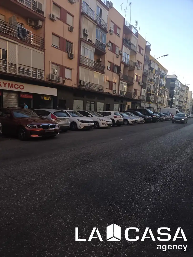 Parkplatz zur Miete in Macarena, imagen 3