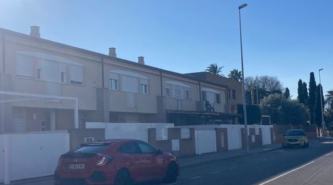 Foto 2 de Casa adosada en venda a Avinguda de Borriana, Casco Antiguo - Darremur, Almazora / Almassora