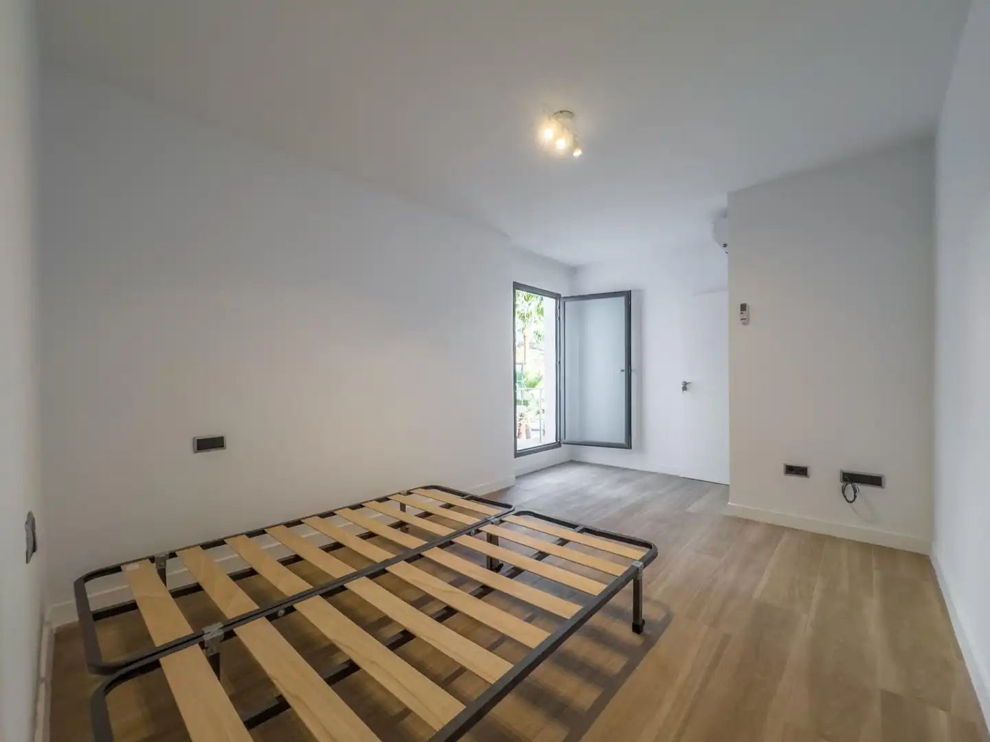 Dormitori de Casa o xalet en venda en La Zubia amb Aire condicionat, Calefacció i Jardí privat