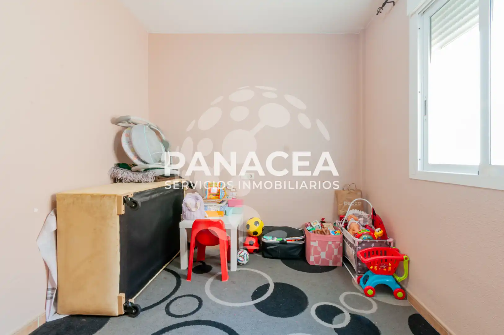 Piso en venta en Vícar con Amueblado, Microondas y TV