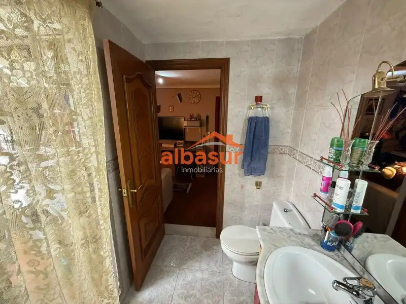 Bathroom of Detached homes for sale in Córdoba  with Air Conditioner, Heating and Parquet flooring