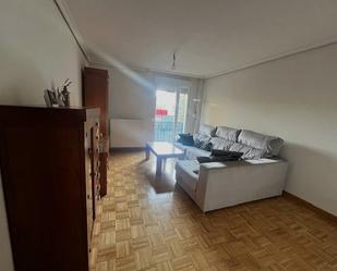 Living room of Flat for sale in Valladolid Capital  with Balcony