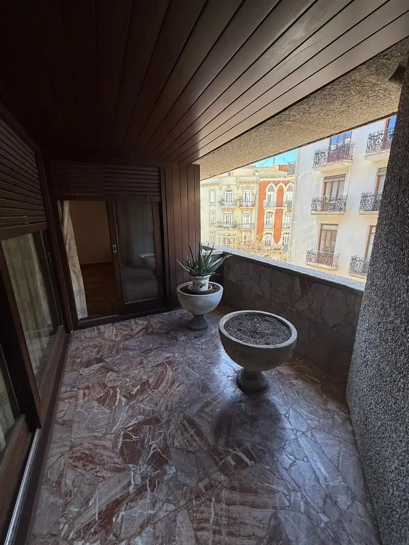 Terraza de Piso en venta en  Valencia Capital con Calefacción y Balcón