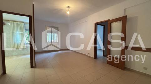 Foto 4 de Piso en venta en El Bon Pastor, Barcelona