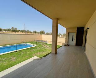 Piscina de Casa o xalet en venda en Mollina amb Calefacció, Jardí privat i Terrassa