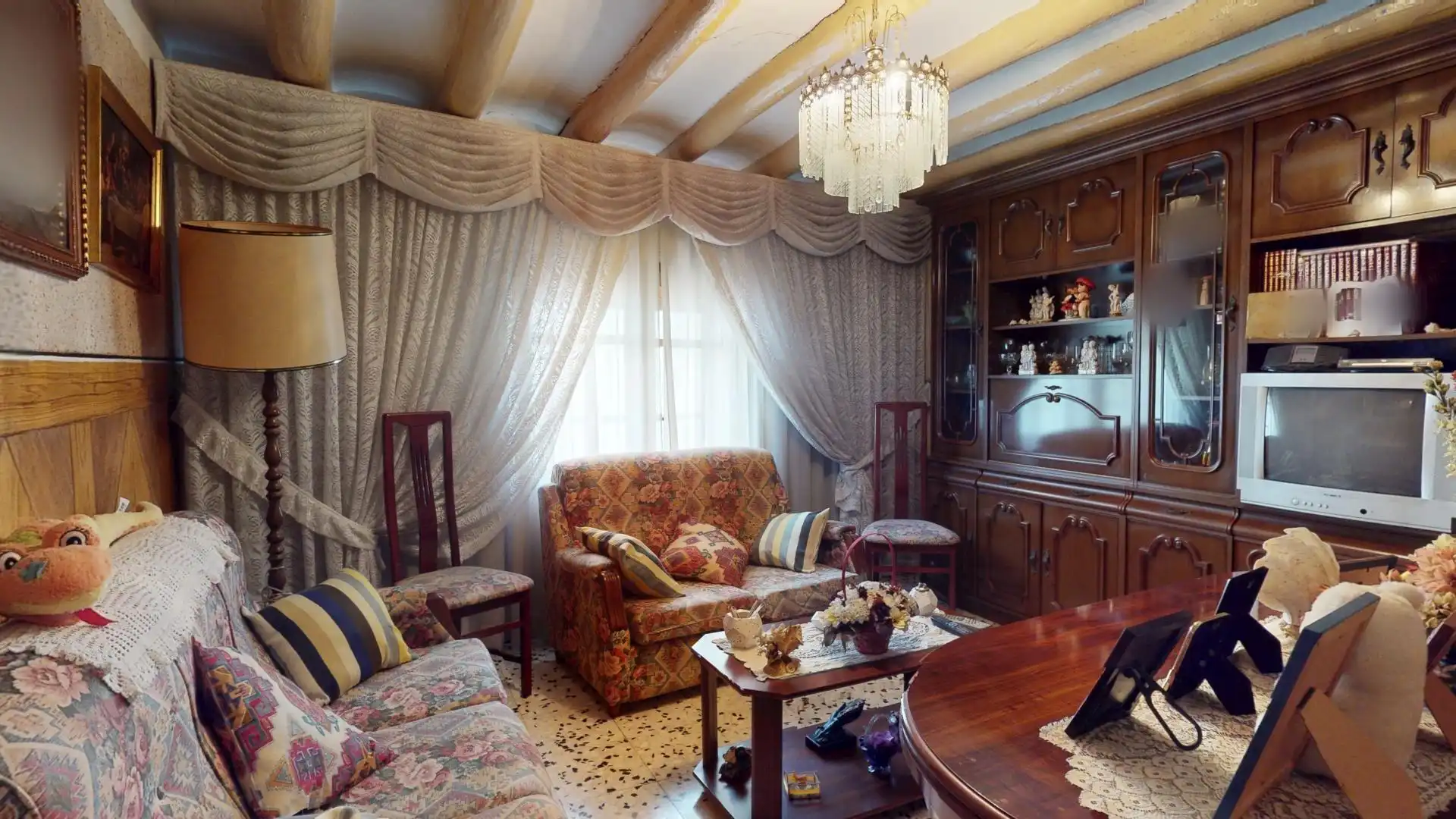 Sala de estar de Finca rústica en venta en Lumpiaque con Calefacción, Terraza y Amueblado