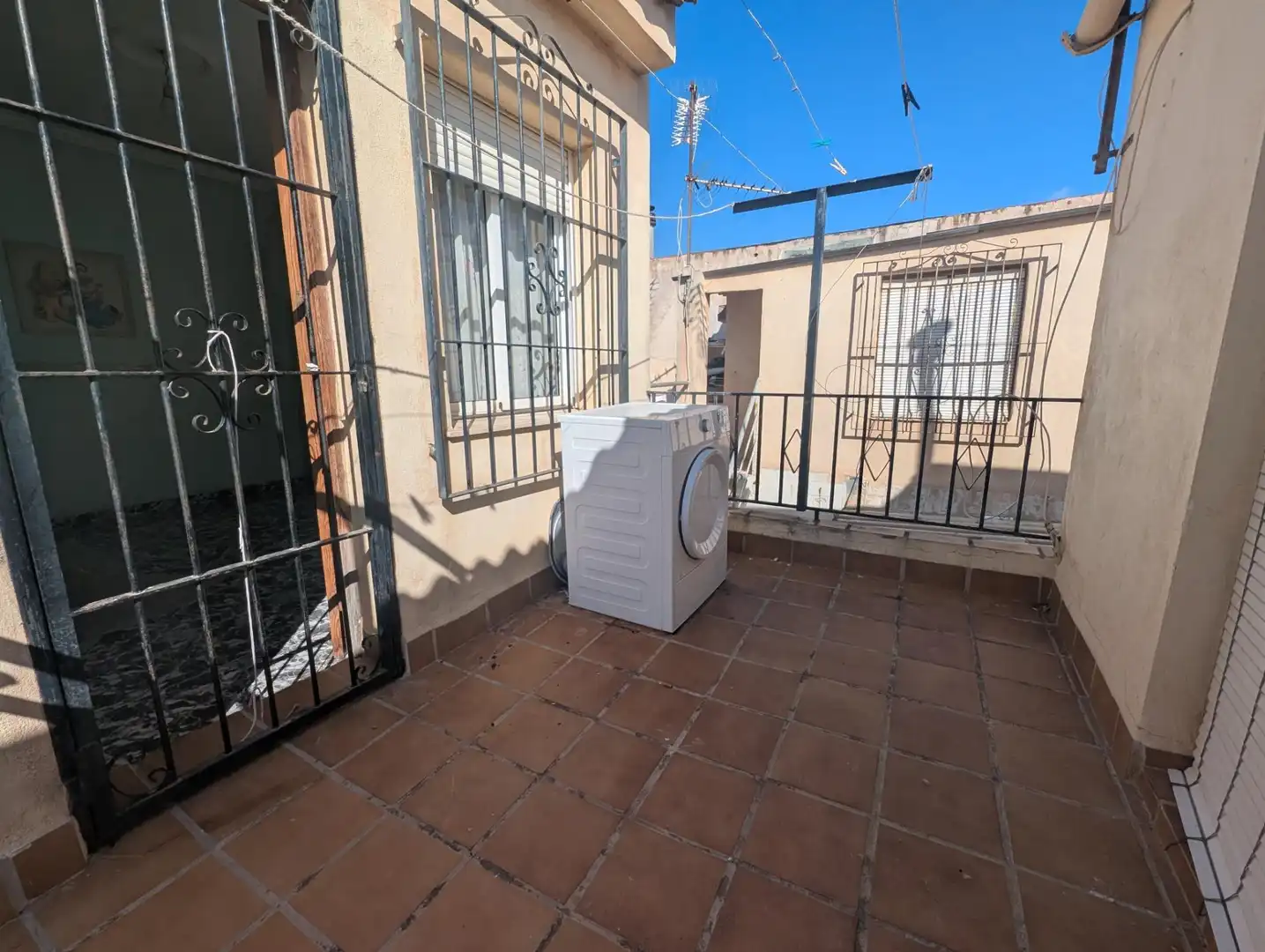 Houses for sale in Los Dolores