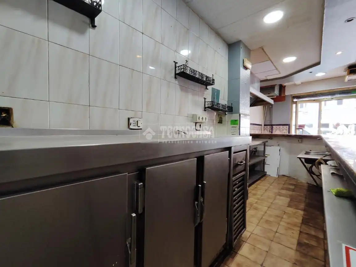 Business premises for sale in Av. de Dílar, imagen 20