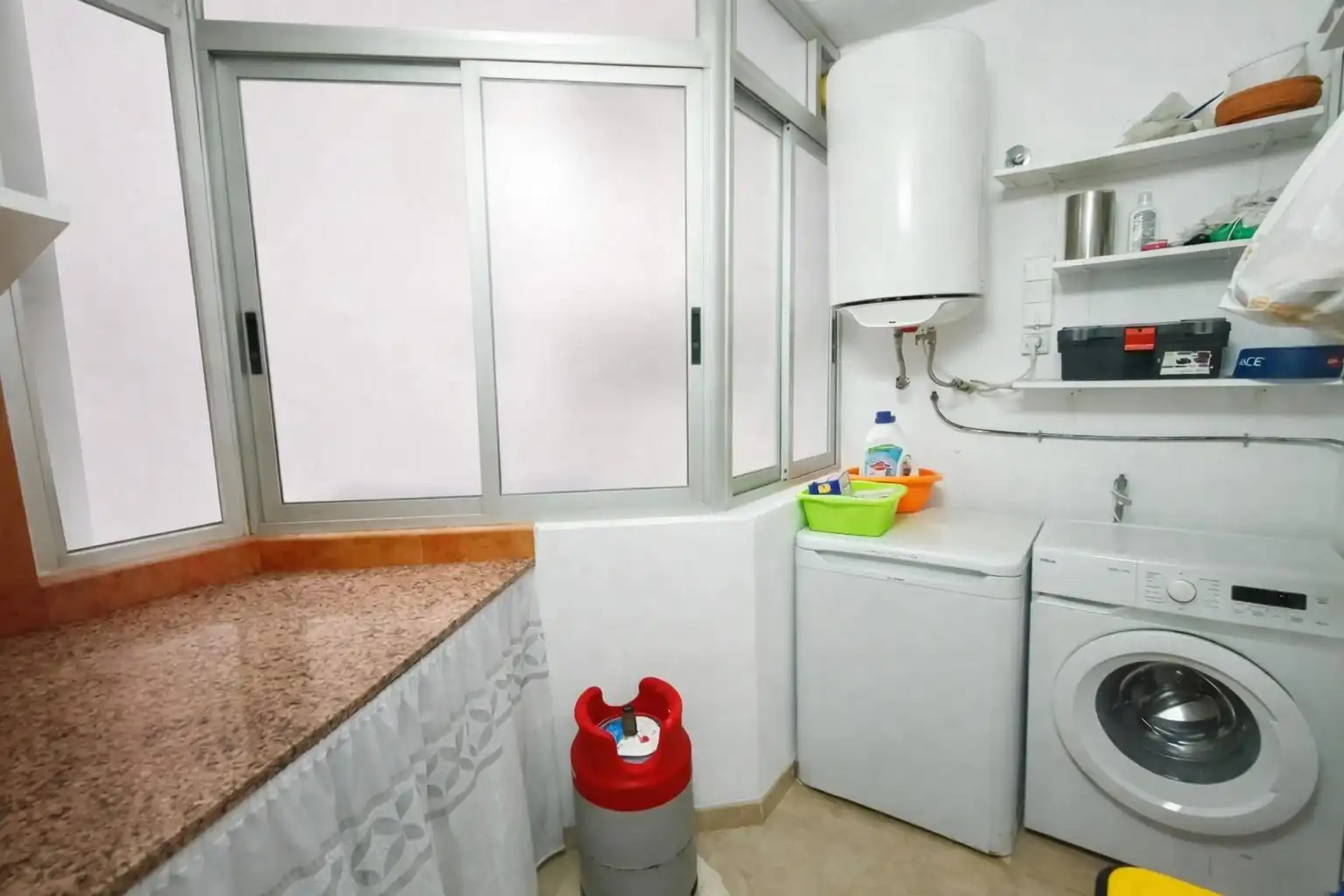 Cocina de Piso en venta en Cullera con Terraza, Amueblado y Piscina comunitaria