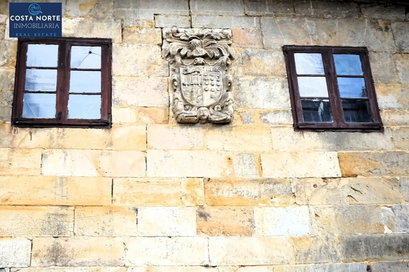 Edificio en venta en CARRERA, 17, Santillana del Mar