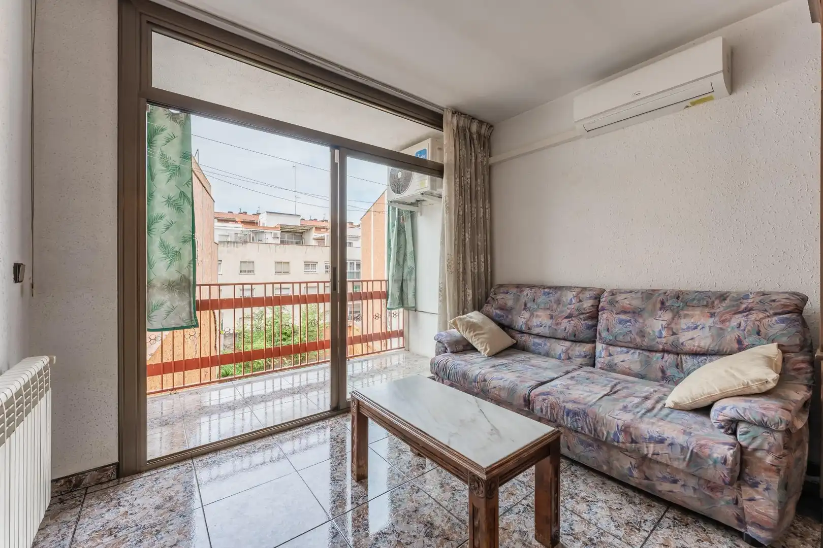 Bedroom of Flat for sale in Mollet del Vallès  with Air Conditioner, Heating and Storage room