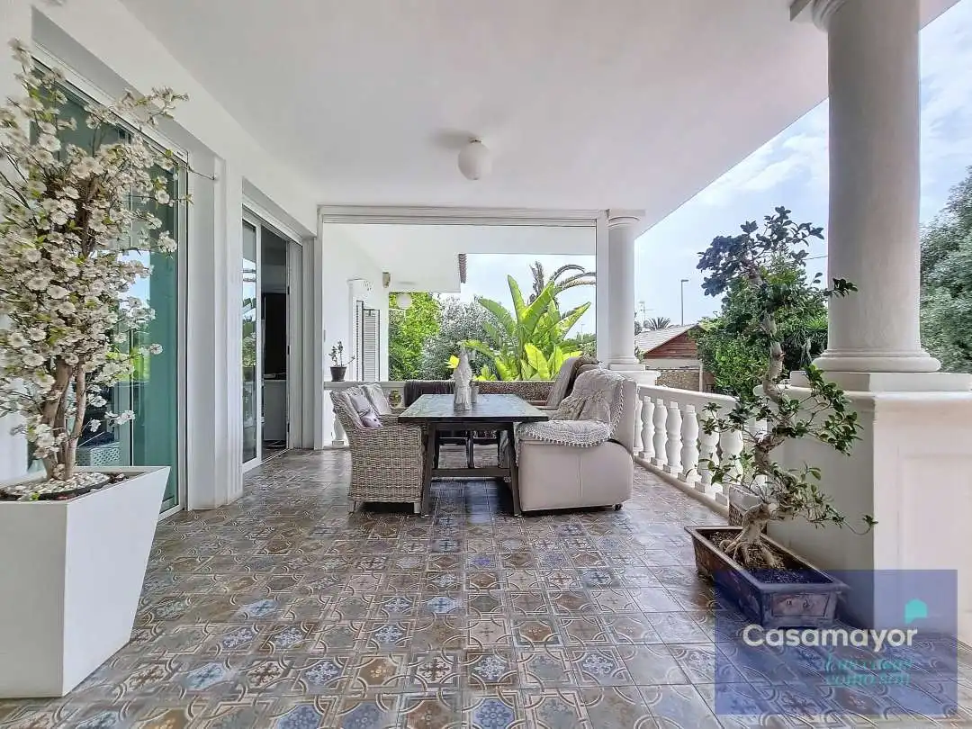Houses for sale in Sol y Luz
