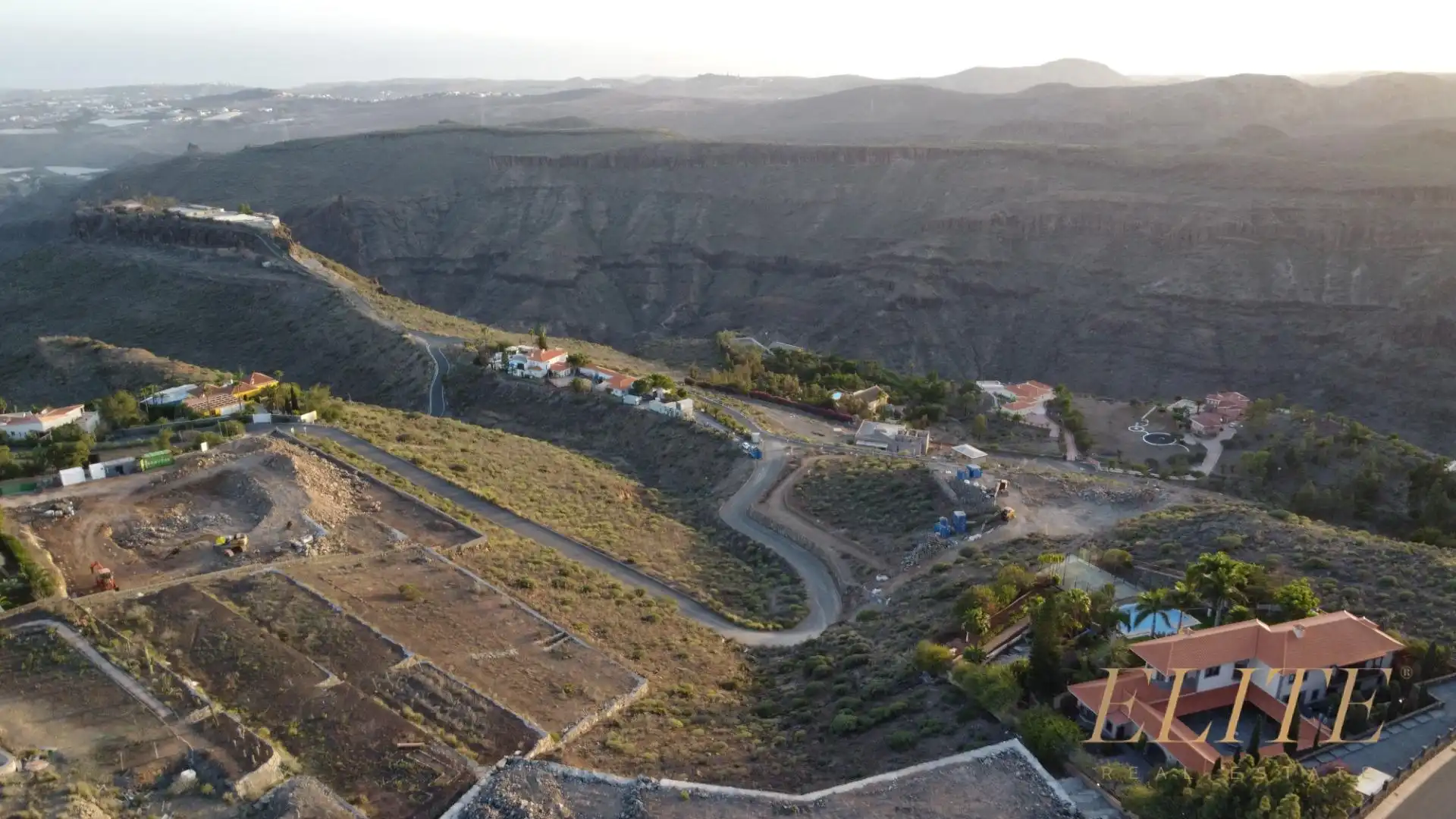 Vista exterior de Residencial en venta en Montaña - La Data