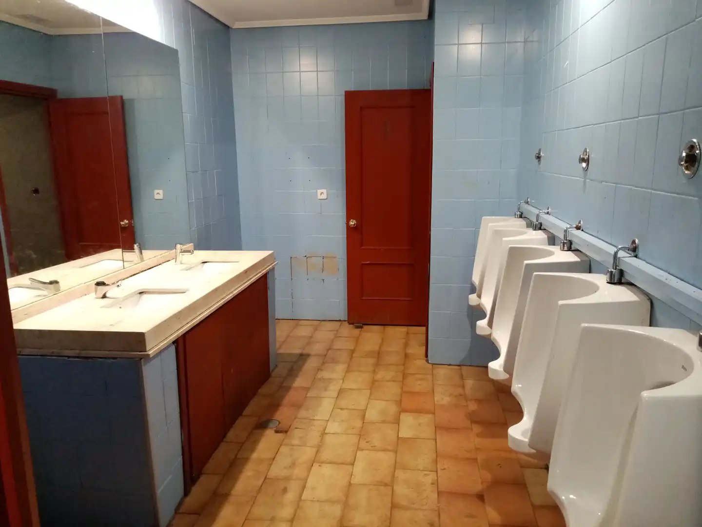Badezimmer von Gebäude zur Miete in Yunquera de Henares