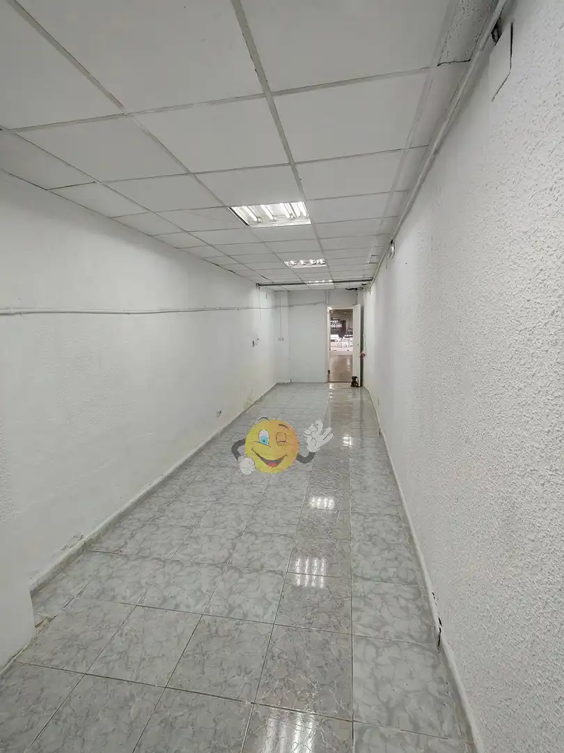 Local comercial en venta en Frederic Soler, imagen 10