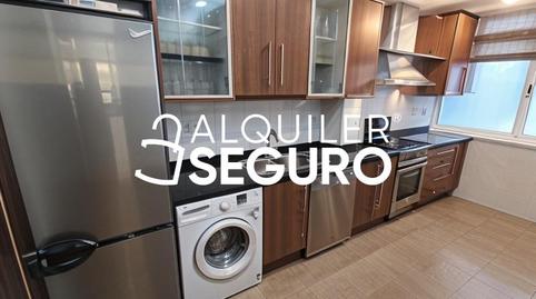 Foto 5 de Piso de alquiler en  Padre Maruri, Barrio León,  Sevilla Capital