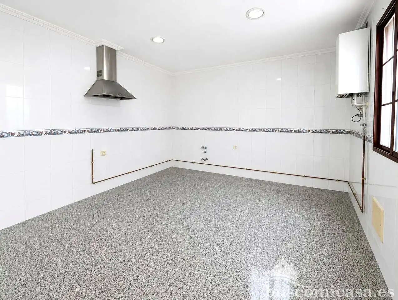 Küche von Wohnung zum Verkauf in Bailén mit Klimaanlage, Heizung und Terrasse