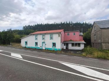Casa amb jardí en venda a Carretera POUSADOIRO ABAIXO