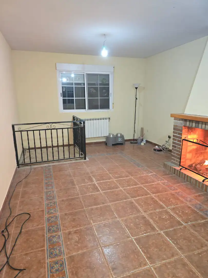 Houses for sale in Escalona  with Heating, Private garden and Terrace