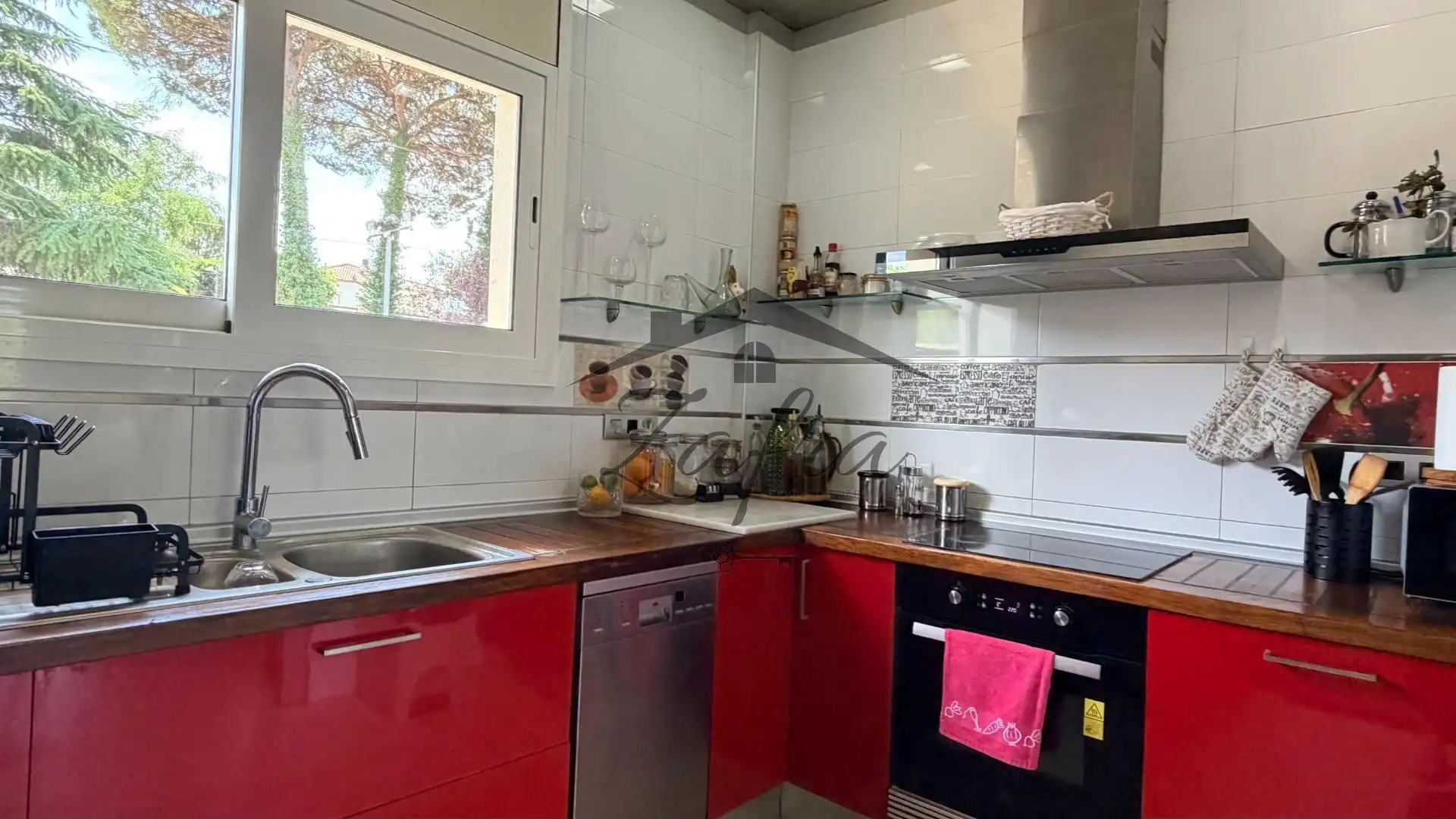 Casa con balcón en venta en Carrer Carrer Montjuïc, imagen 26