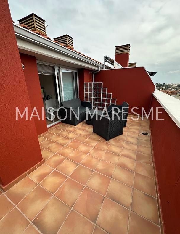 Terrassa de Dúplex de lloguer en Canet de Mar amb Calefacció, Parquet i Terrassa