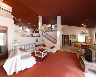 Sala d'estar de Casa o xalet en venda en Sant Joan d'Alacant amb Aire condicionat, Calefacció i Jardí privat