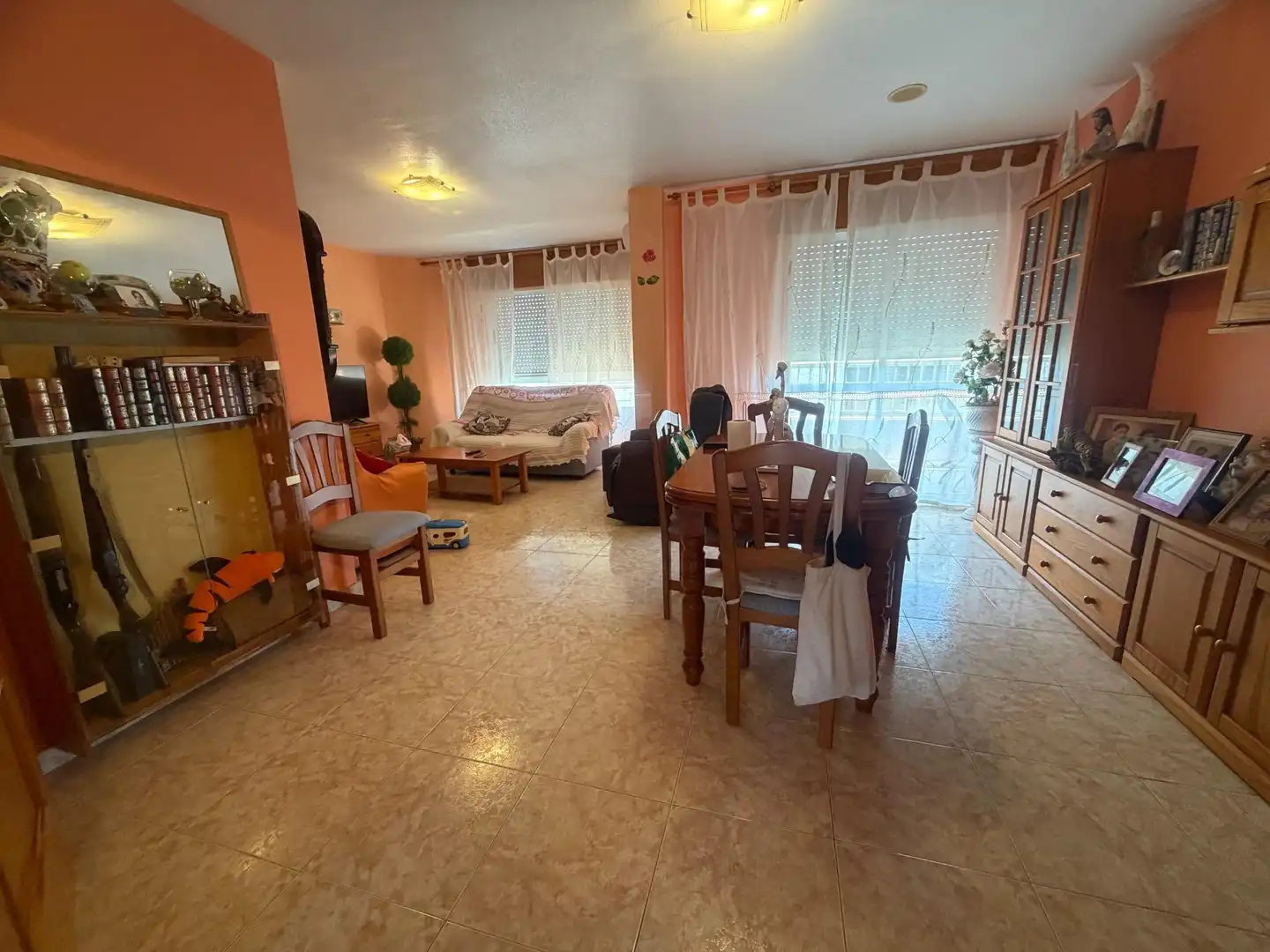 Living room of Flat for sale in Águilas  with Air Conditioner, Terrace and Furnished