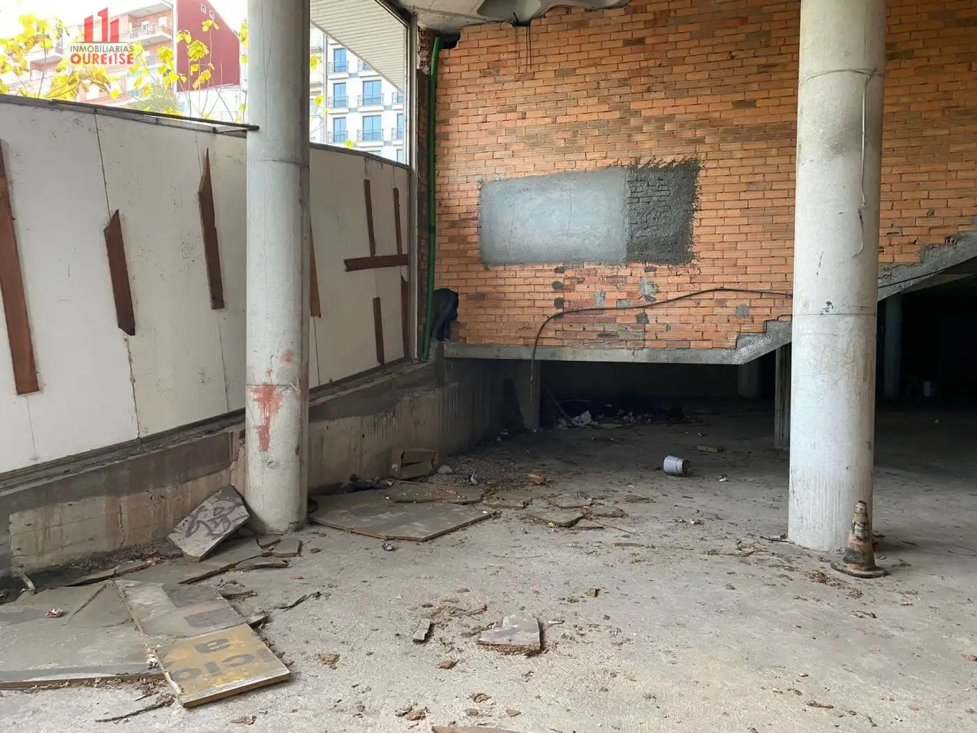 Local comercial de lloguer a Couto, imagen 5