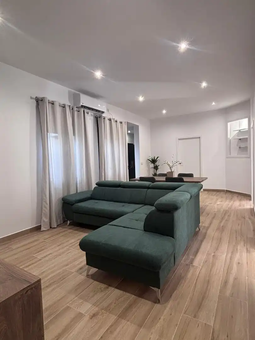 Wohnzimmer von Wohnung zur Miete in Granada mit Klimaanlage, Möbliert und Balkon
