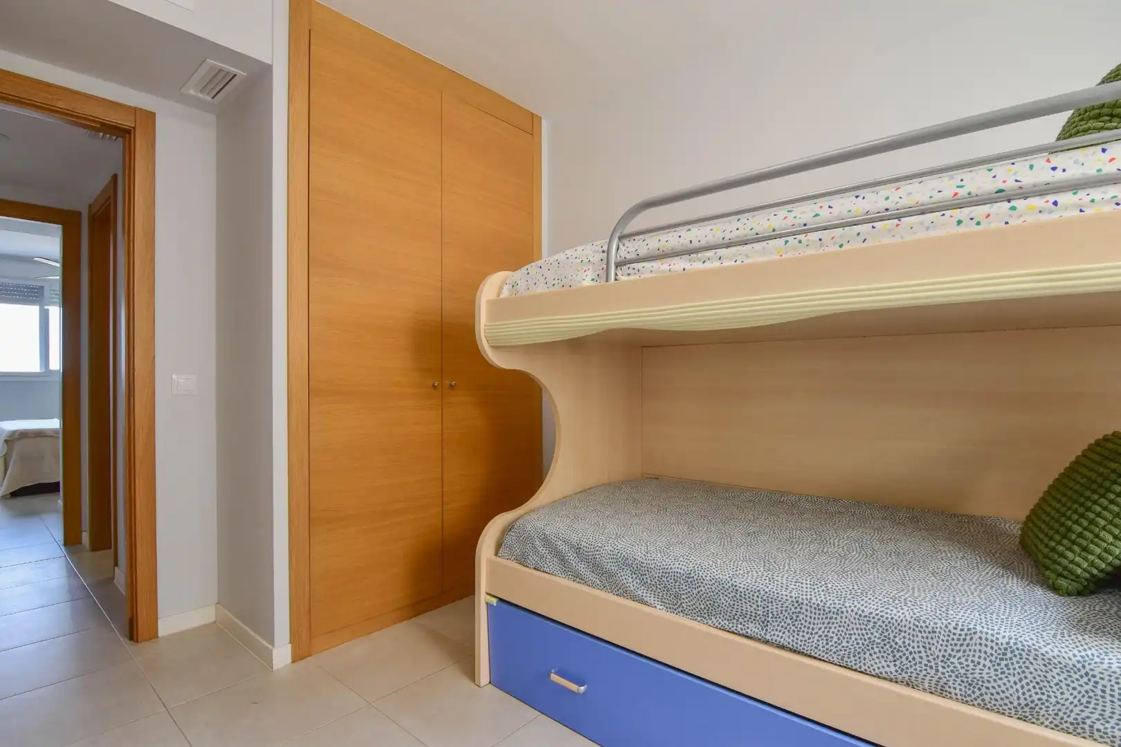 Dormitori de Apartament de lloguer en El Puig de Santa Maria amb Aire condicionat, Calefacció i Terrassa