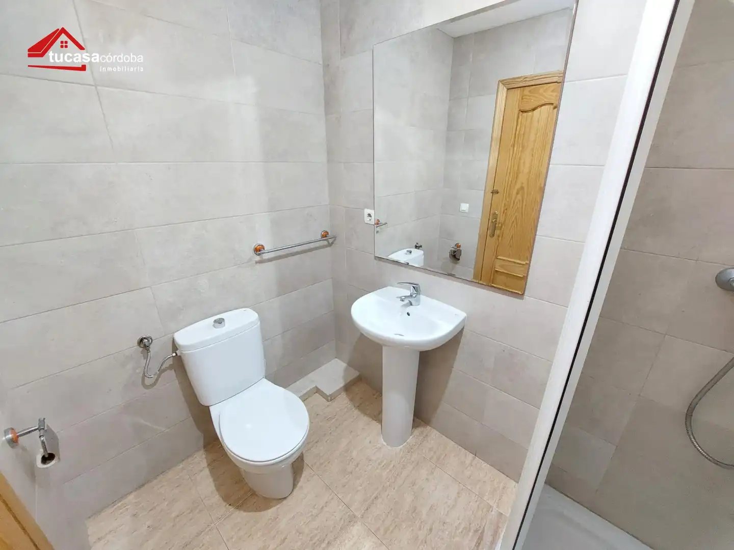 Baño de Piso en venta en Córdoba con Amueblado