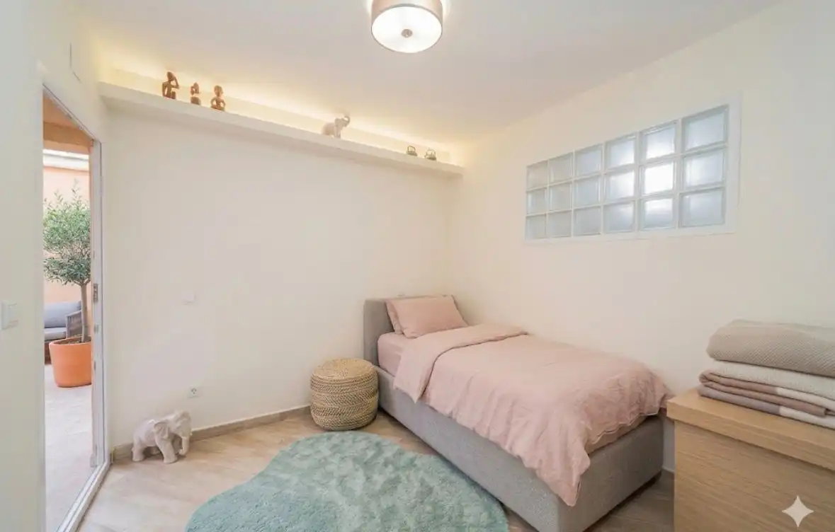 Bedroom of Flat for sale in Las Rozas de Madrid  with Air Conditioner, Heating and Terrace