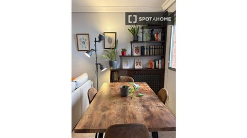 Photo 4 of Flat for rent in Valdeacederas, Madrid Capital
