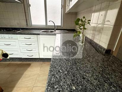 Kitchen of Flat for sale in  Sevilla Capital  with Air Conditioner and Terrace