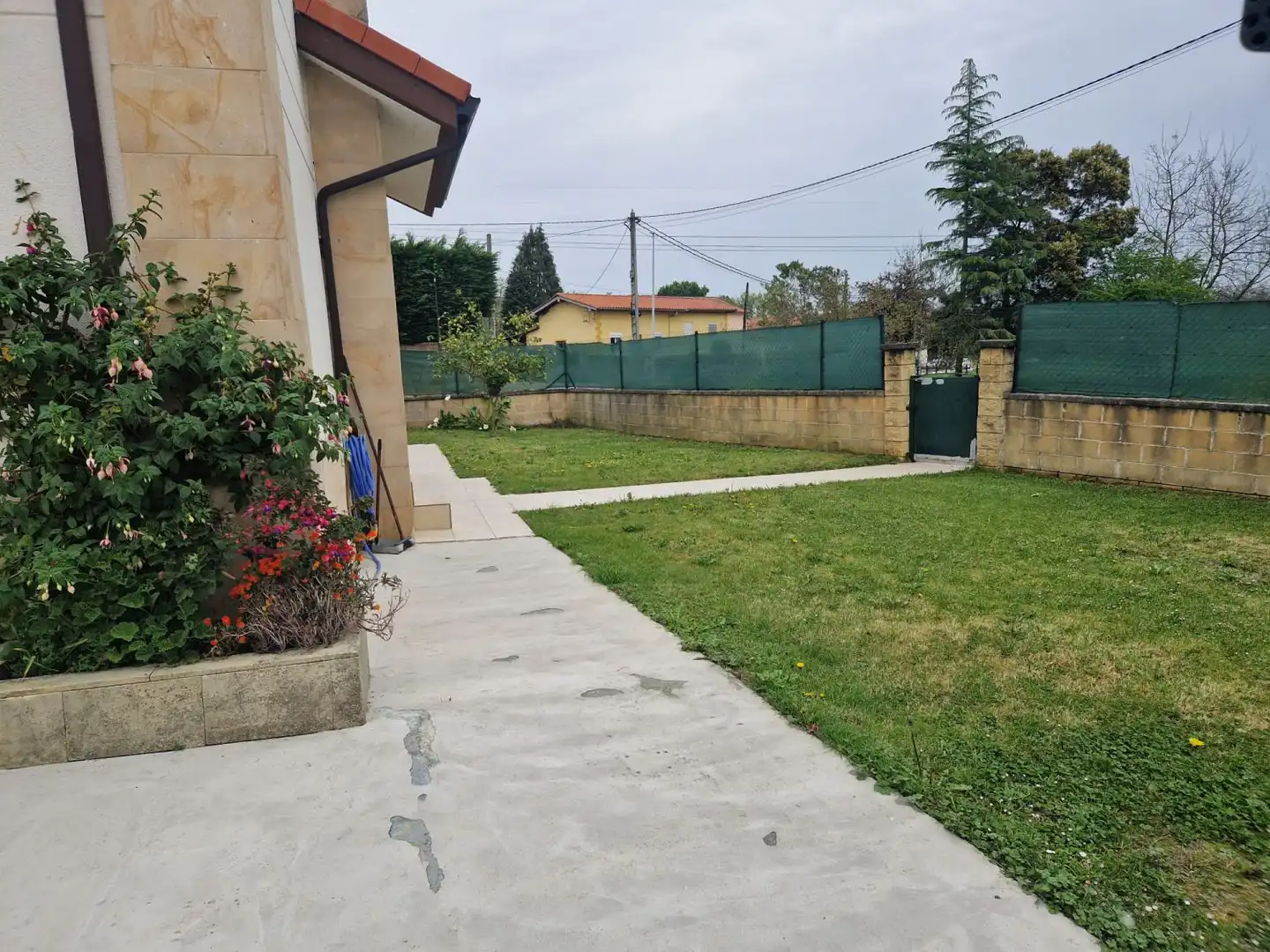 Jardín de Casa o chalet en venta en Reocín con Calefacción, Jardín privado y Terraza
