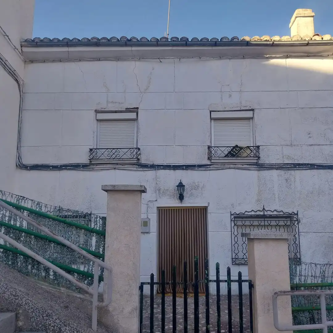 Haus mit Terrasse zum Verkauf in Calle Damiana Siguenza 1