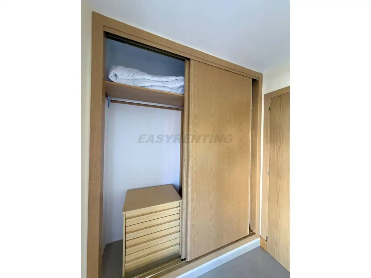Bedroom of Flat for rent in La Línea de la Concepción  with Terrace and Furnished