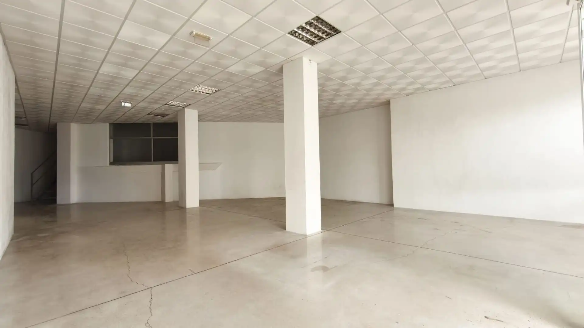 Local comercial en venda a La Nucia Pueblo, imagen 2