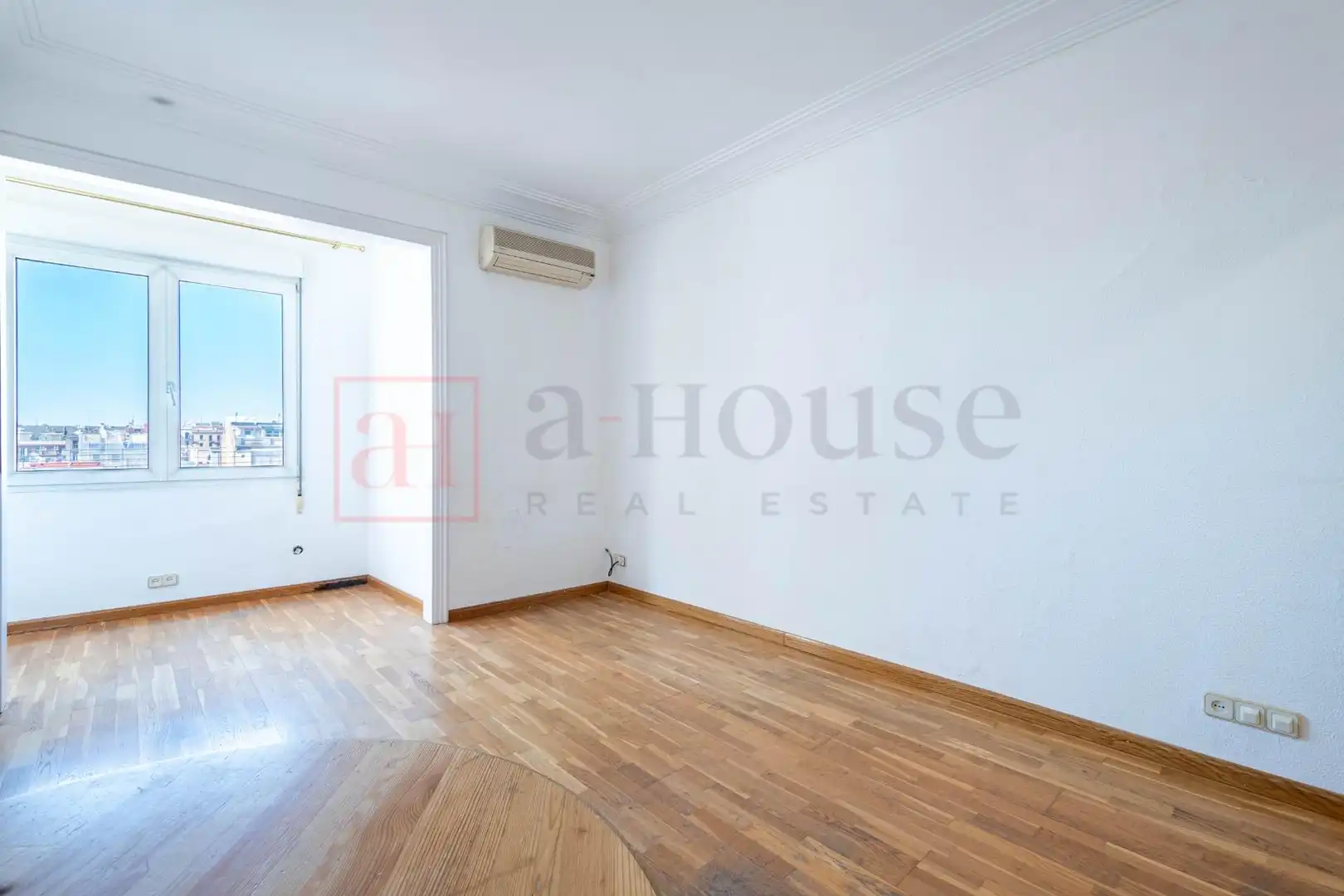 Appartamento con ascensore in vendita a Carrer Carrer Escorial