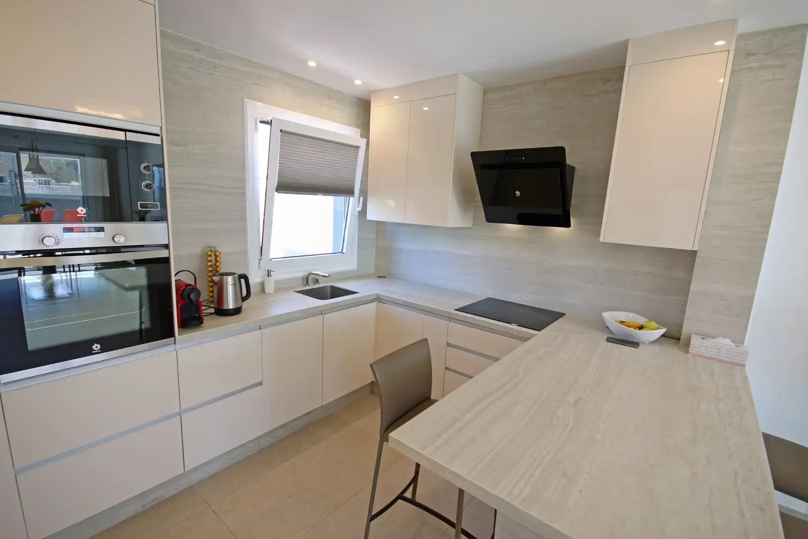 Kitchen of Detached homes for sale in Granadilla de Abona  with Air Conditioner, Private garden and Swimming Pool